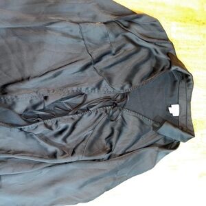 Women’s Black Tie Down Shirt